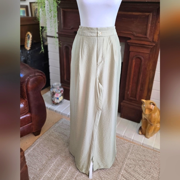 Laundry By Shelli Segal Pants - NWT Laundry by Shelli Segal Pants Size Large